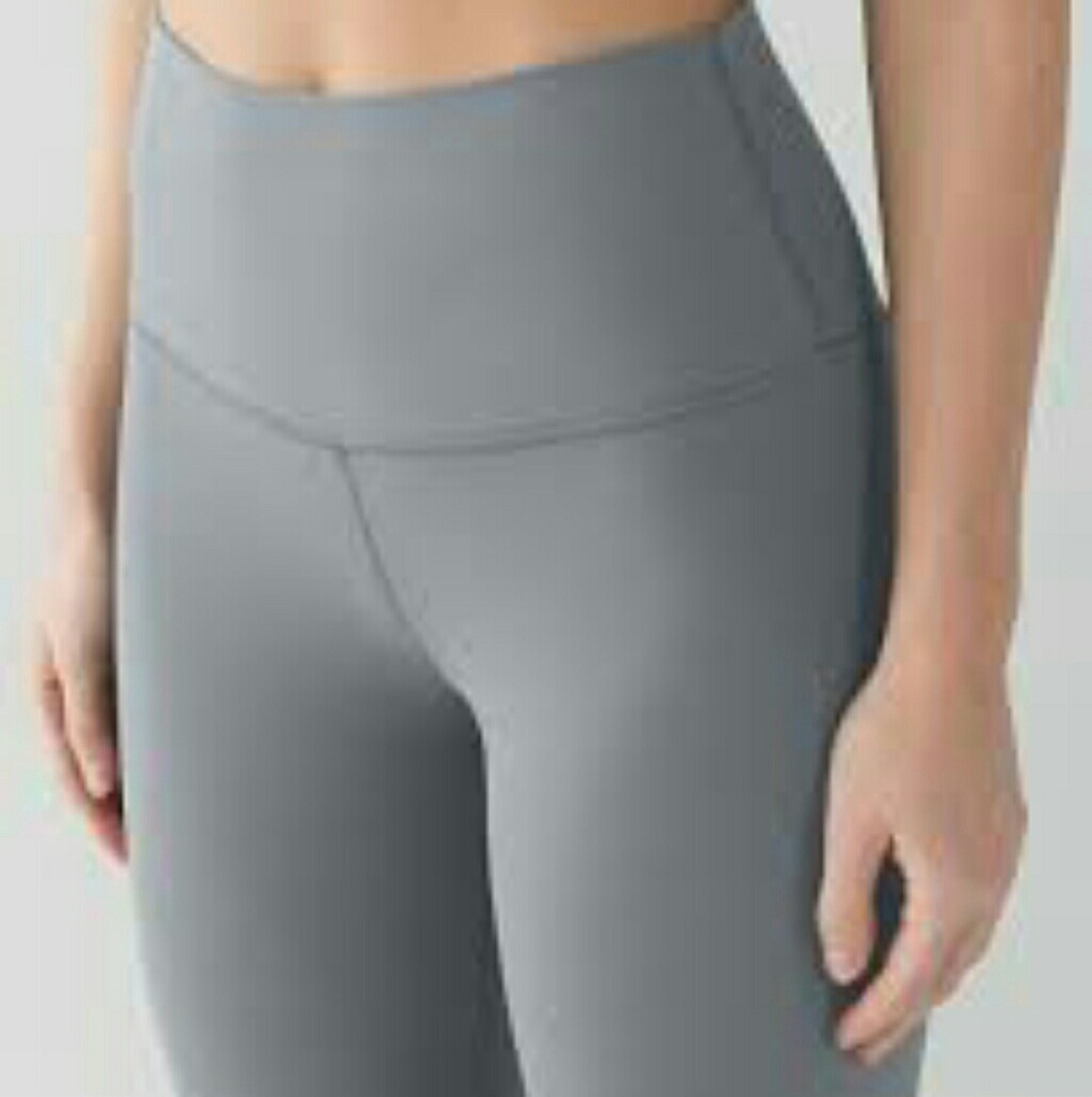 Lululemon Slate Gray Size 4 crop Pants